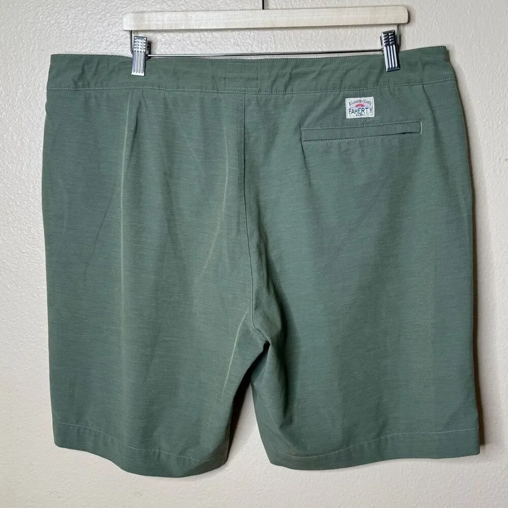Faherty All Day Shorts Mens 38 Green Performance Hybrid Breathable Stretch